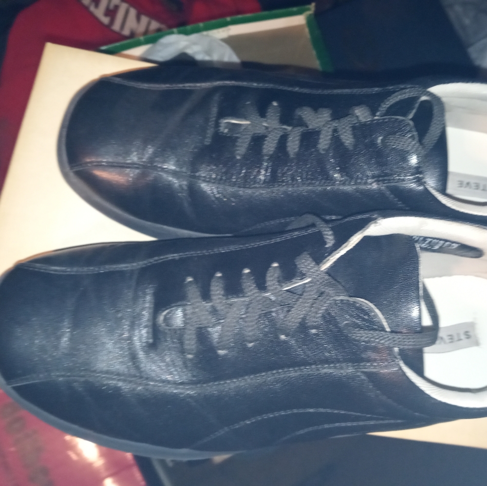Steve Madden